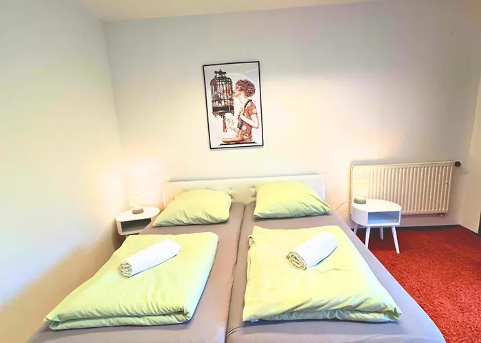 Holiday home Haus Mit Garten Und Privater Garage