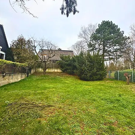Feriehus House With Garden, 3 & Private Garage In Köln