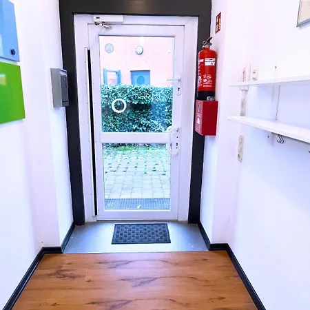 Vakantiehuis Haus Mit Garten Und Privater Garage *