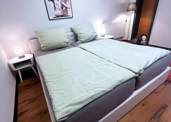 House With Garden, 3 & Private Garage In