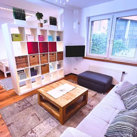 Haus Mit Garten Und Privater Garage Feriehus Köln