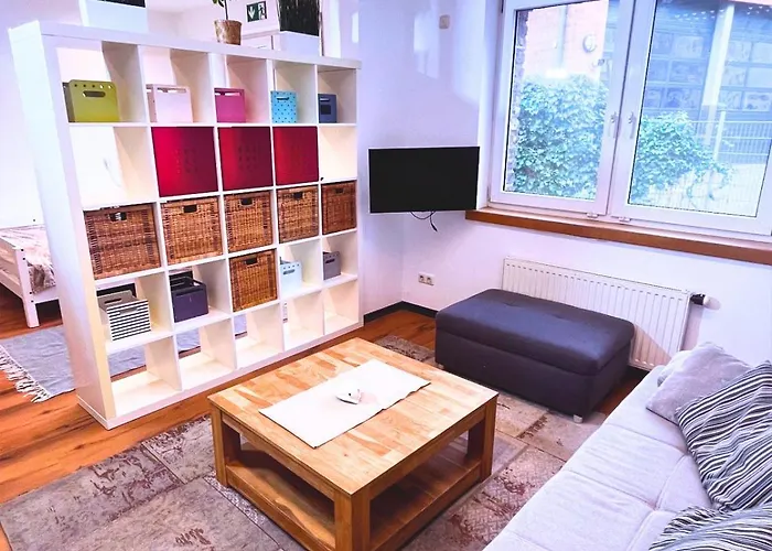 Haus Mit Garten Und Privater Garage Feriehus Köln